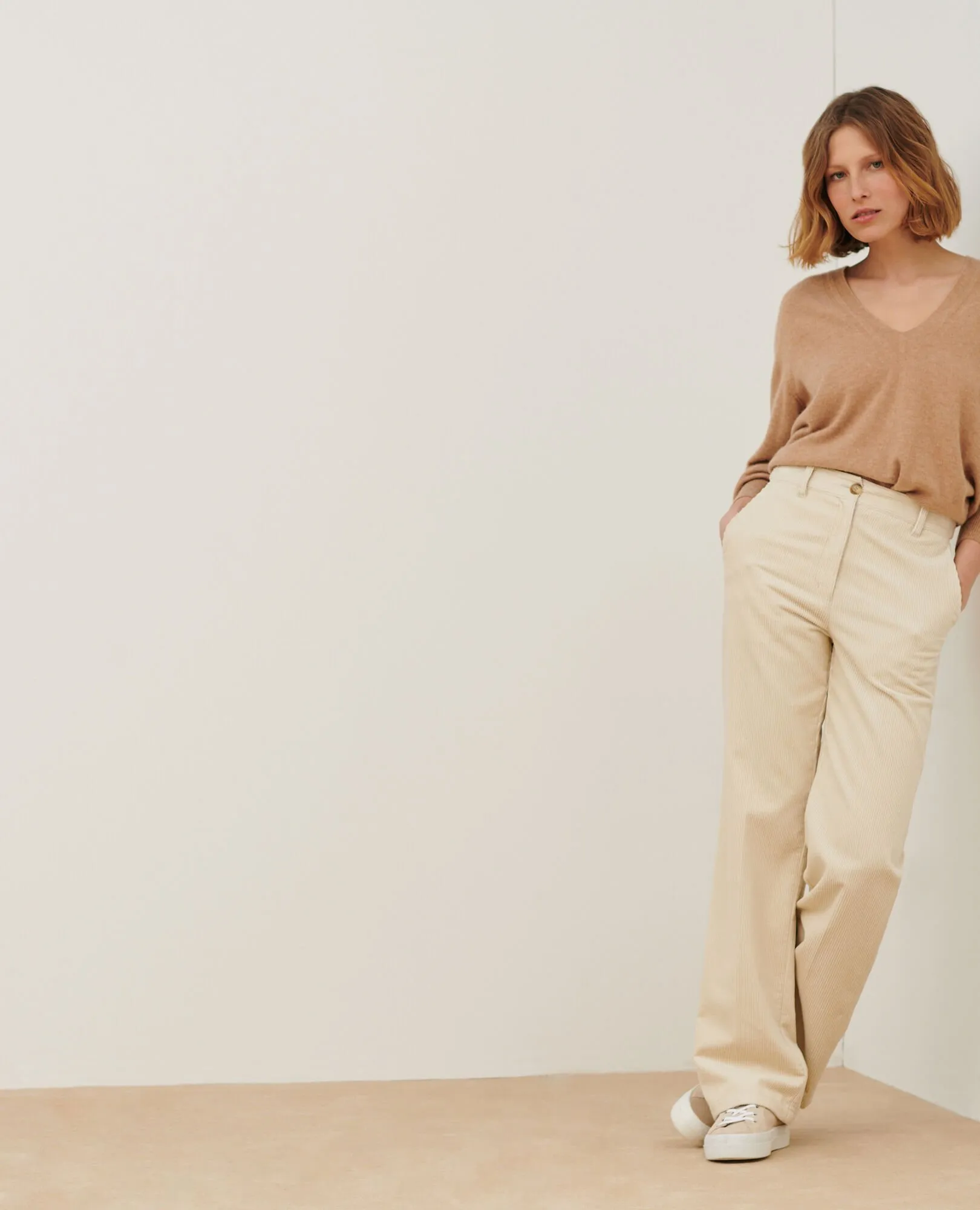 BLANDINE - Pantalon droit en velours côtelé