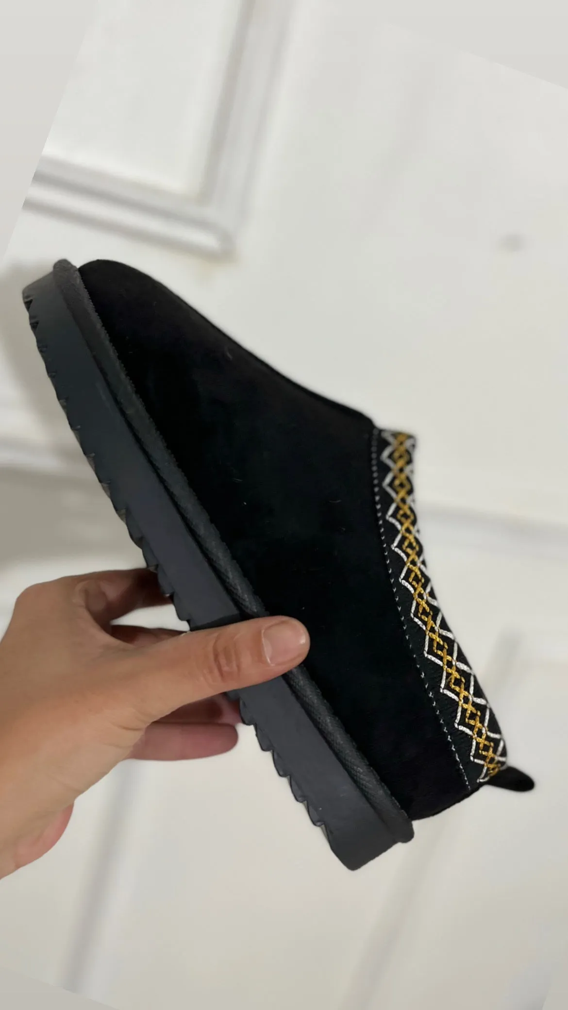 BOOTS TASMAN