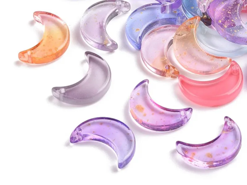 Créez des bijoux avec ce lot de 20 perles lunes en verre multicolore !