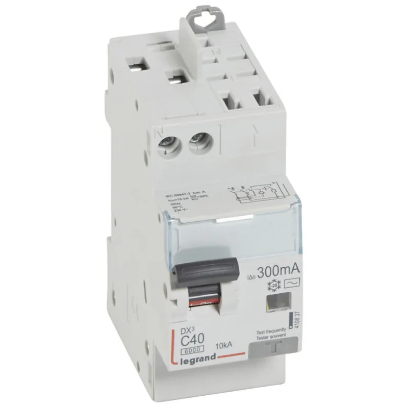 Disjoncteur différentiel monobloc DX6000 10kA arrivée haute vis départ haut automatique U+N 230V~ 40A typeAC 300mA (410837)