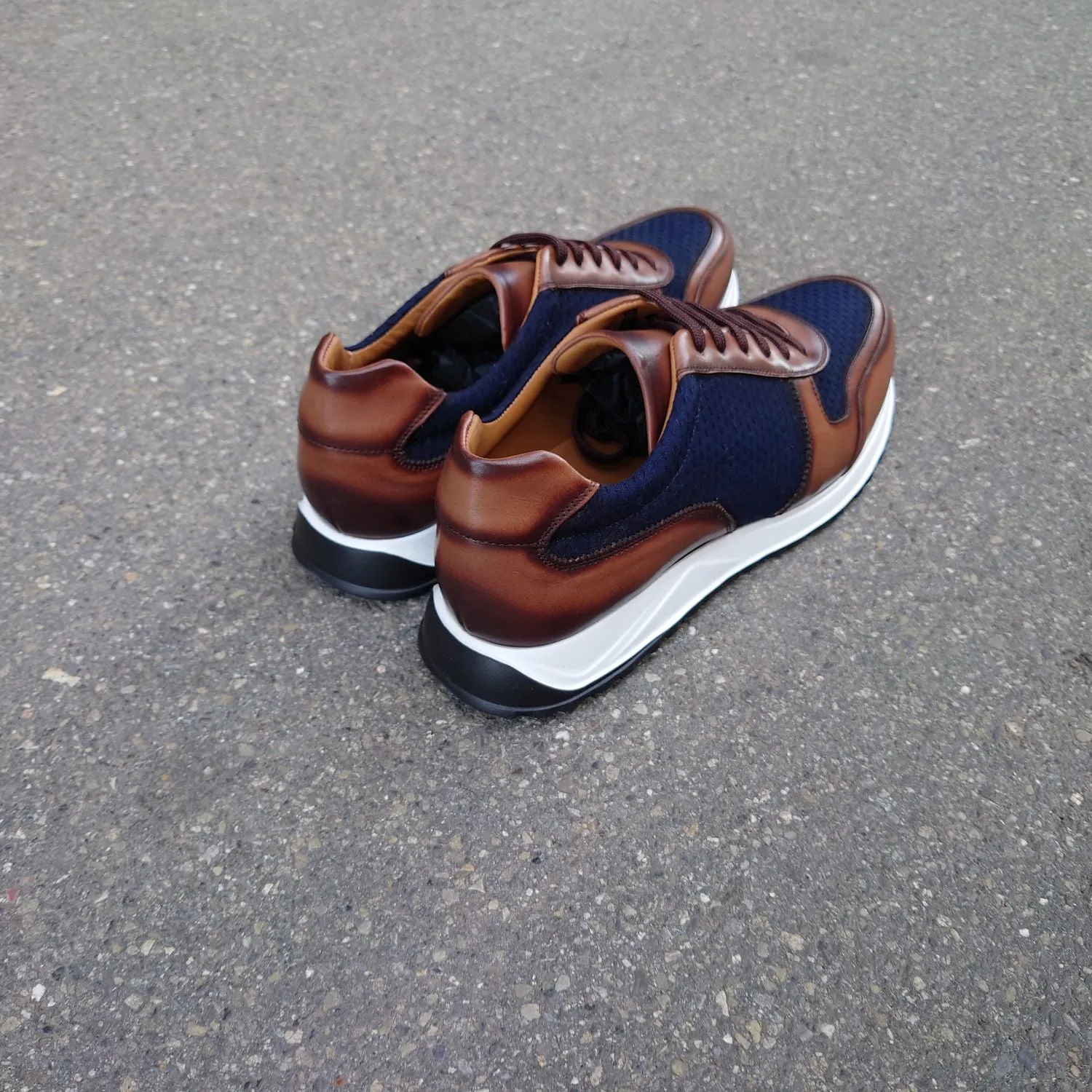 Haiku cognac blue sneakers by Caulaincourt