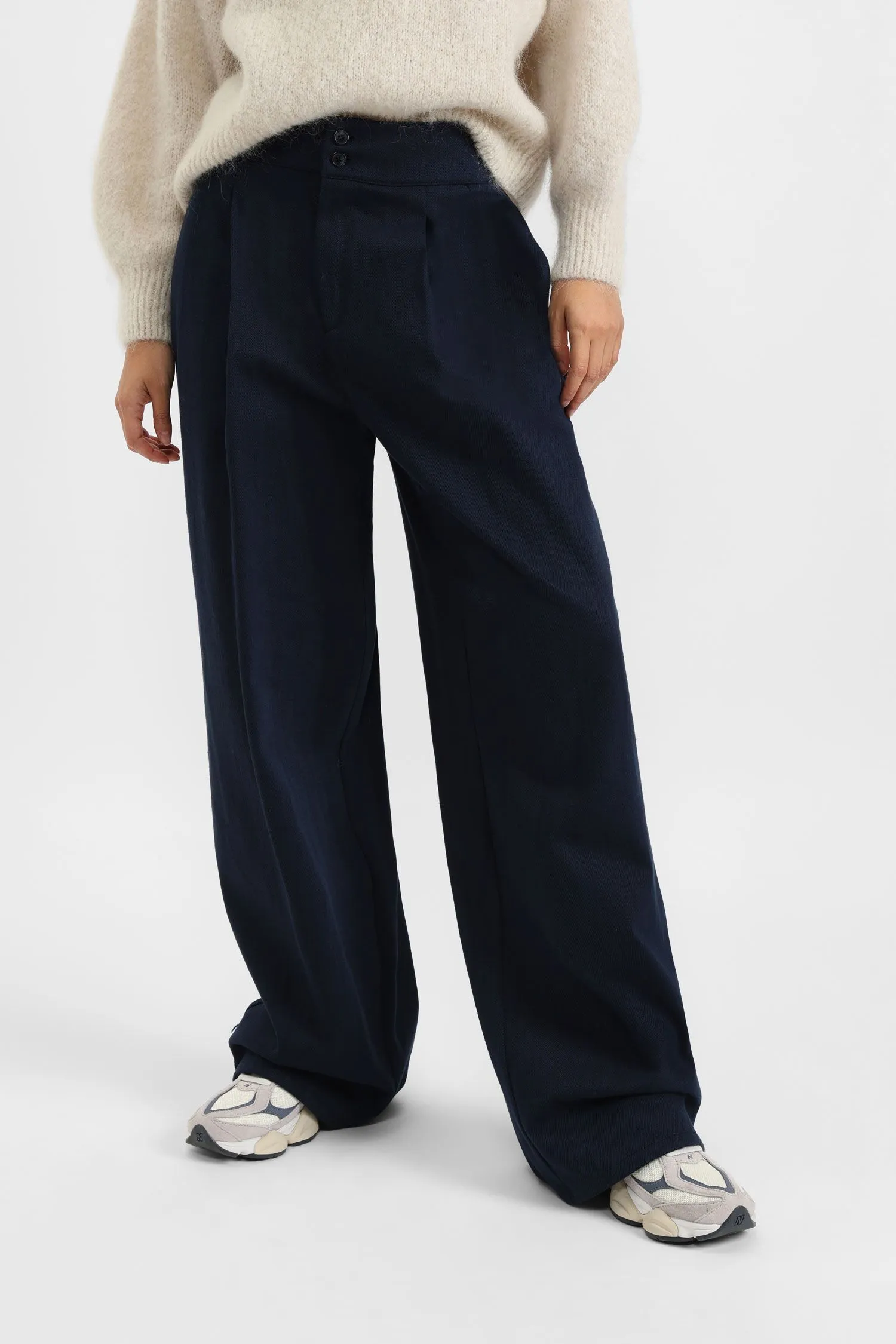 Pantalon à jambes larges taille haute