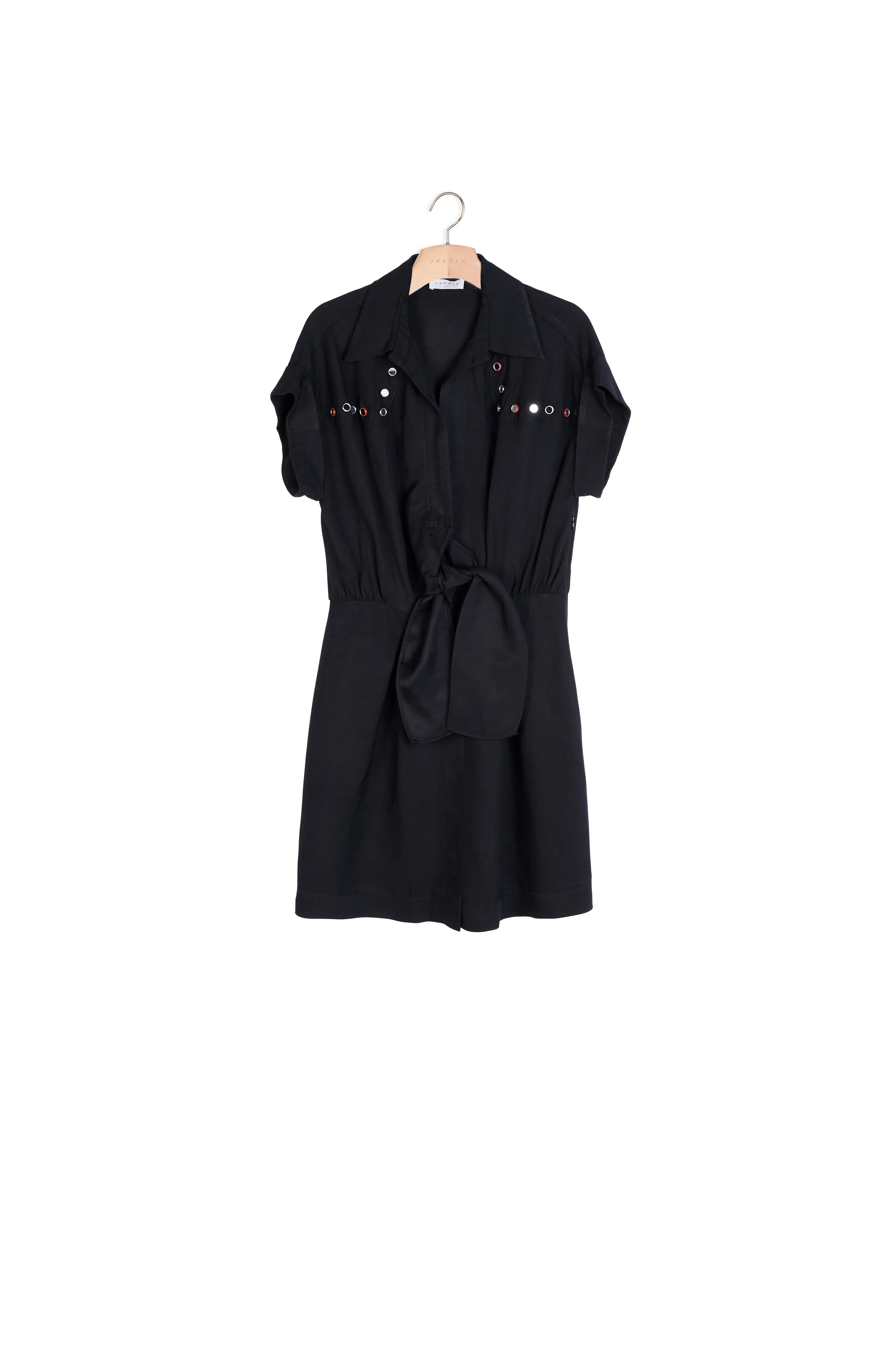 Robe chemise ornée de studs colorés
