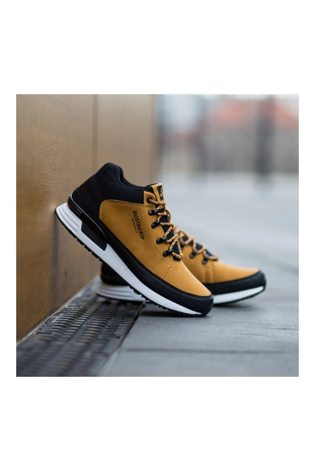 CRUISER YELLOW BUSTAGRIP SNEAKERS